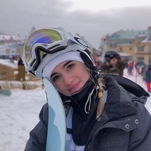 Meet your Posher, Evelyn